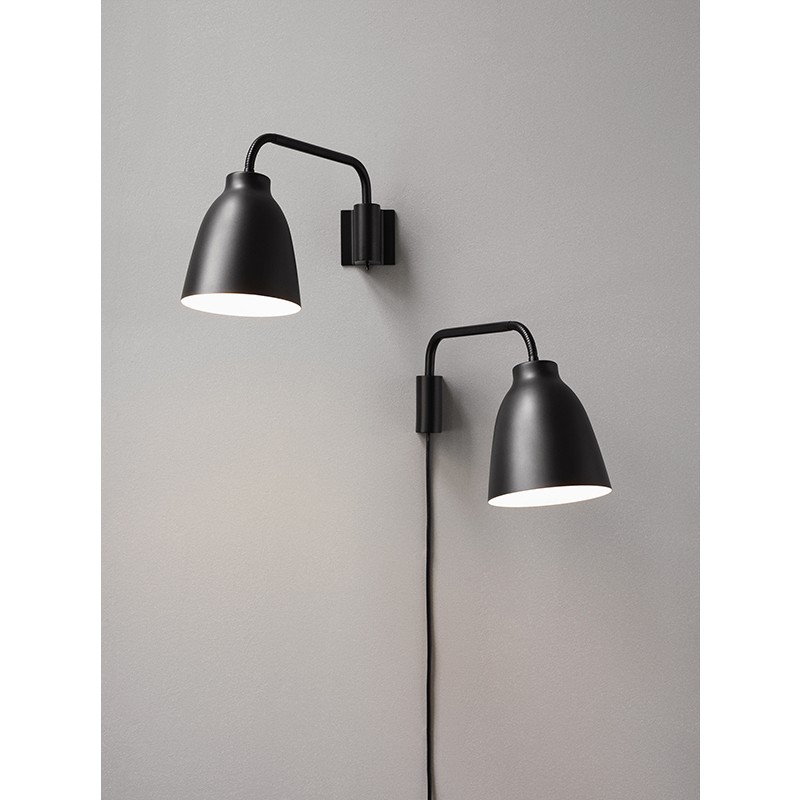 CaravaggioReadVglampeMatsortFritzHansen-00