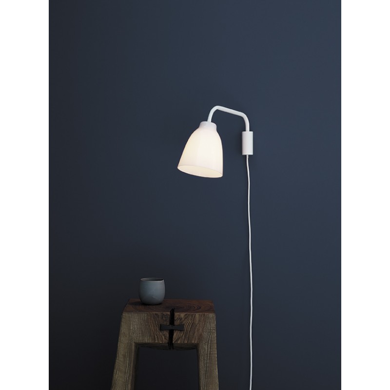 CaravaggioReadVglampeMathvidFritzHansen-00