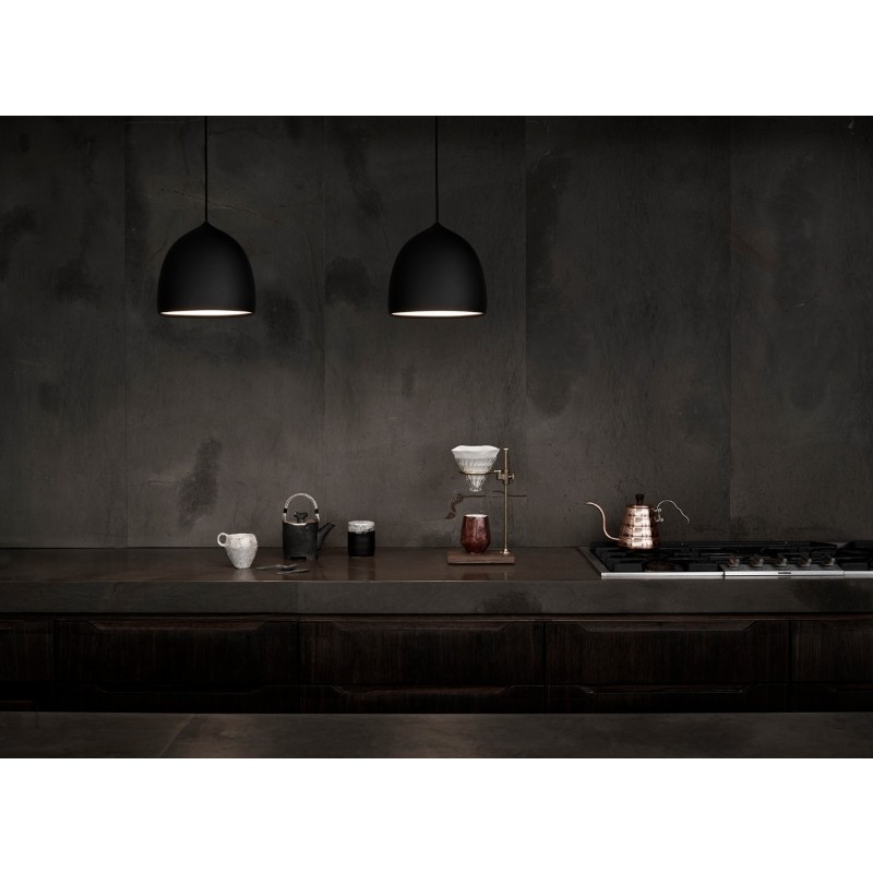 SuspenceP124SortFritzHansen-00