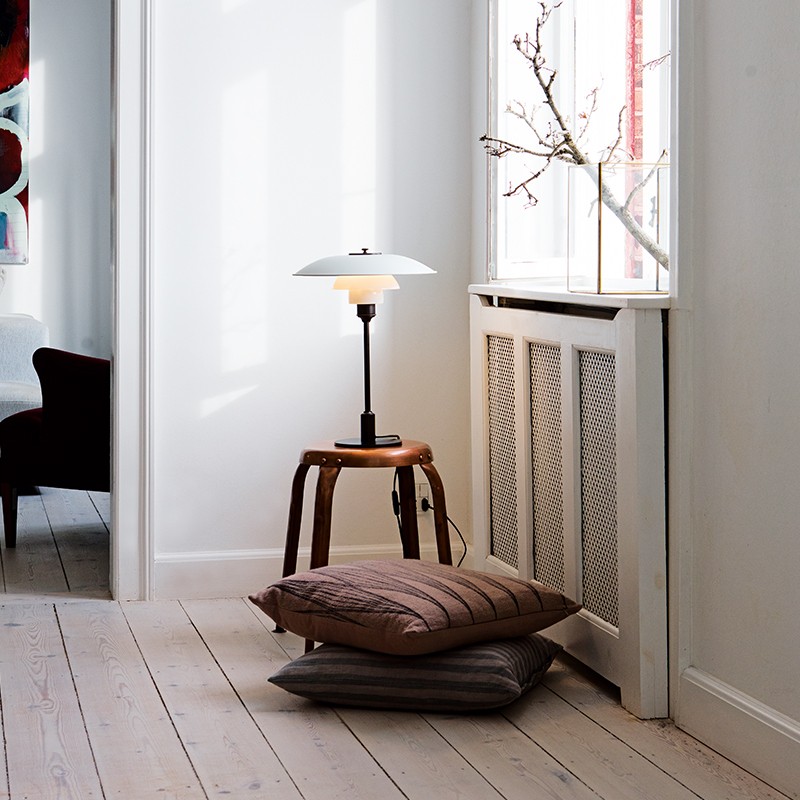 PH32BordlampeHvidLouisPoulsen-00