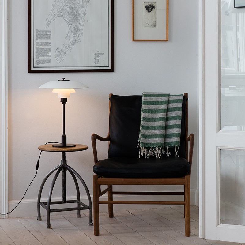 PH32BordlampeHvidLouisPoulsen-00