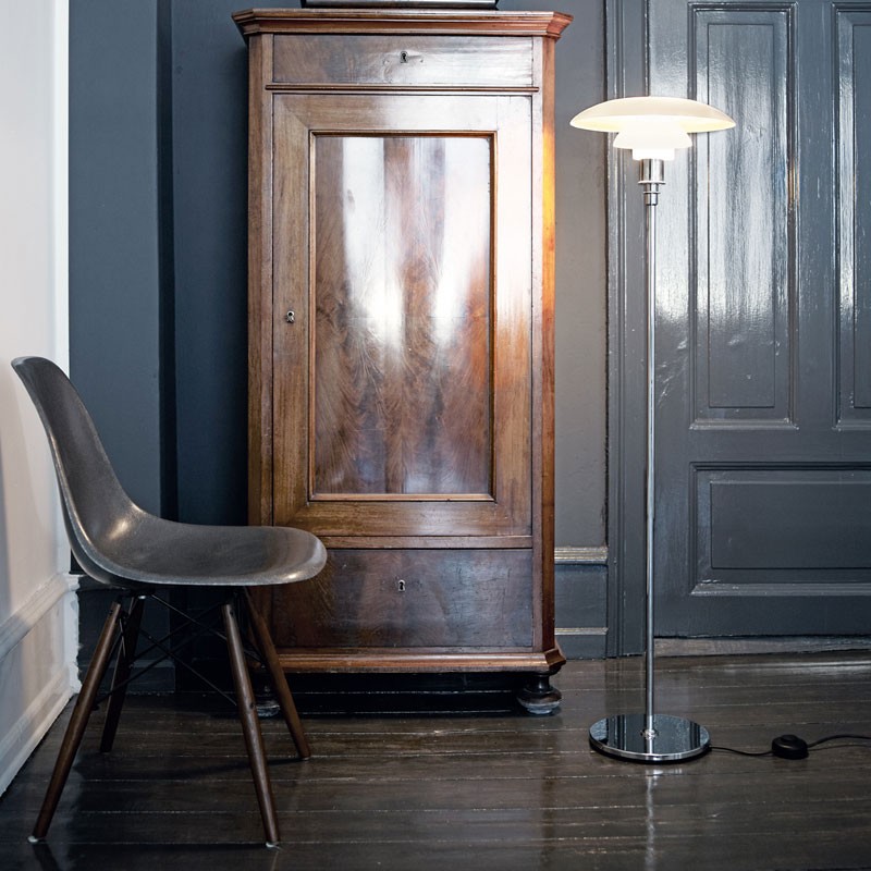 PH32GulvlampeHjglansforkrometLouisPoulsen-01